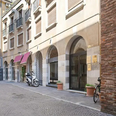 Juliet's Design Flat Apartment